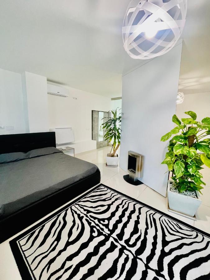 Loft Terracina Villa Exteriör bild