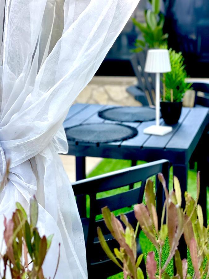 Loft Terracina Villa Exteriör bild